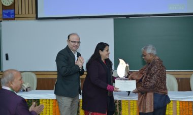 Sailen Kumar Chaudhuri Honored with Lifetime Achievement Award at Prestigious International Textile Conference