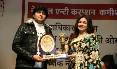 Sahil Chak Honored with Best Acting Award by Bhagyashree